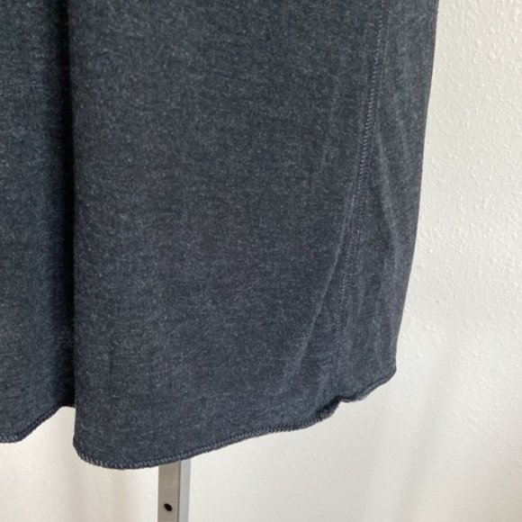 Bella + Canvas size XL - Picture 2 of 5